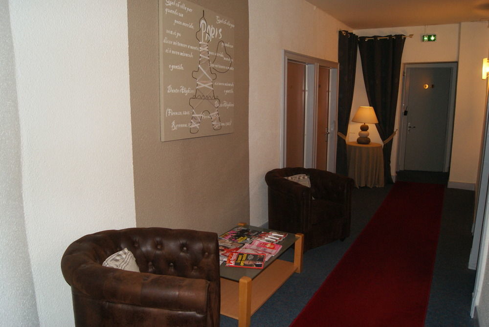 Contact Hotel Les Platanes Villeneuve Sur Lot Centre Exterior foto